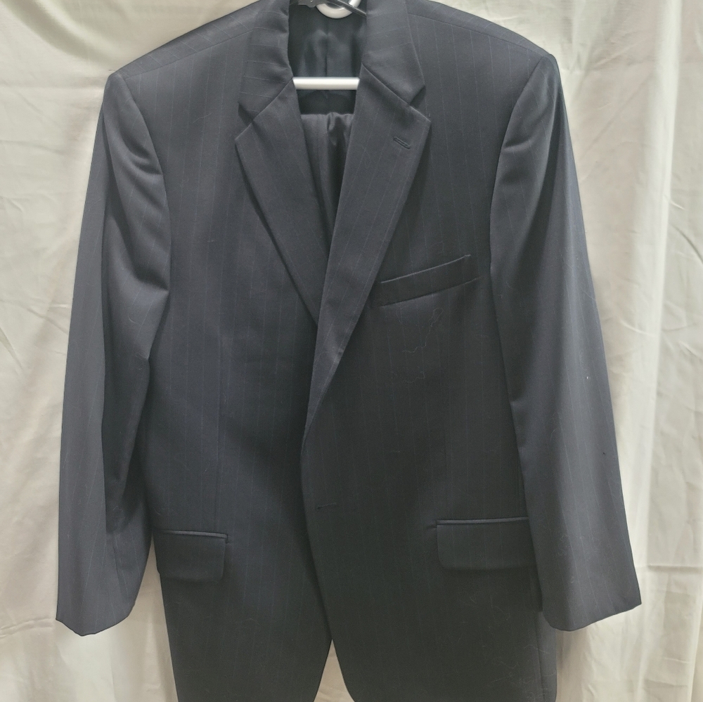 Men's suit